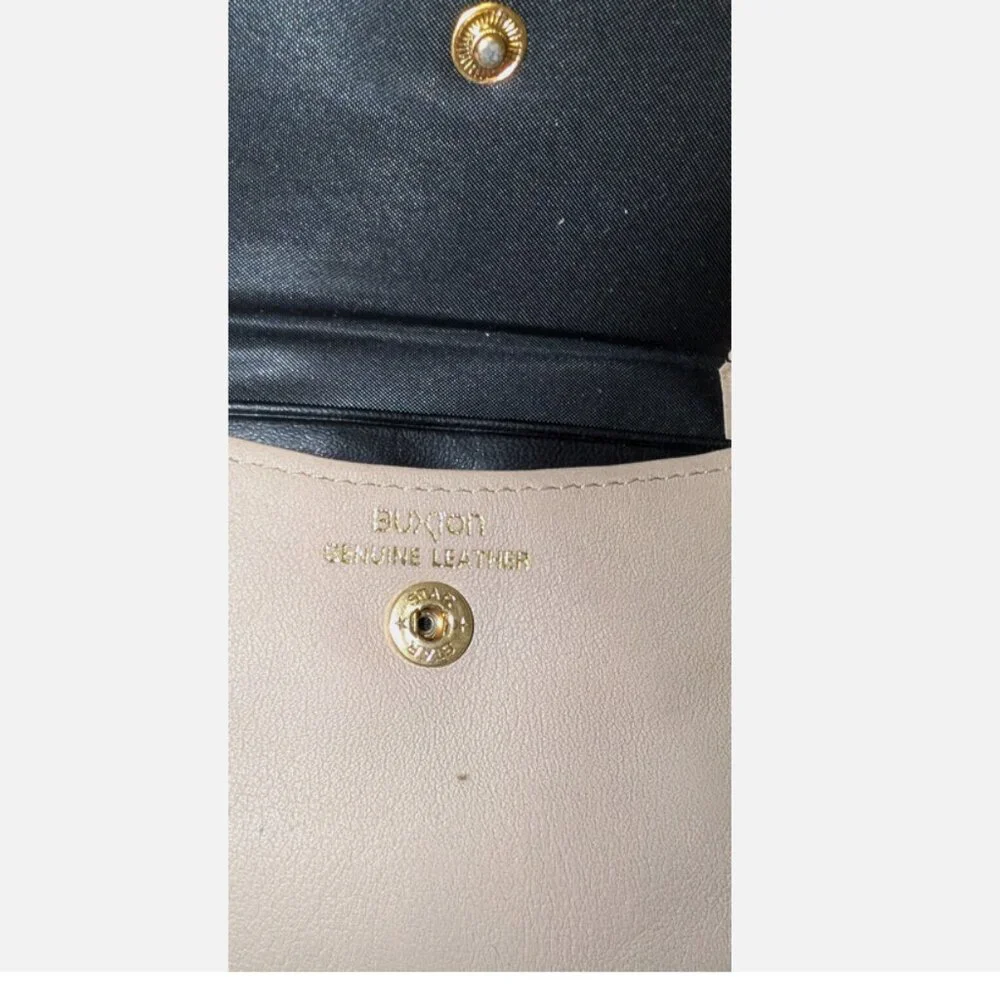 Ladies Buxton Leather Change Coin Purse LOT OF 2